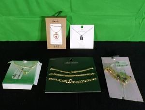 lot 69 image: Brand New Jewelry Assortment of Necklaces and Pendants