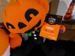 lot 299 image: Brand New Assortment of Halloween Items Hyde & Eek