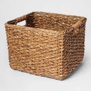 lot 98 image: Brand New Woven Aseana Large Milk Crate - Threshold - (14.5l x 13w x 11h)