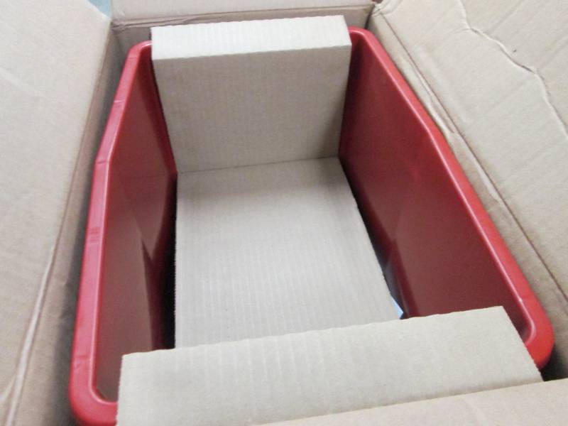 Case of 5 -18 Gallon Red SharpSafet...