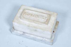 lot 35 image: Marble Vital Energy Box with Base