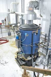 lot 69 image: Lattner Mfg. 20 HP HEF Gas-Fired Boiler & Equipment