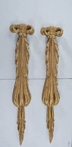 lot 14 image: Pair of Vintage Resin Ribbon Wall Decorations