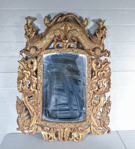 lot 92 image: Carved Wood Mirror with Gilt Finish