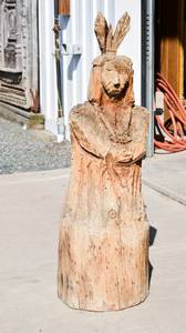 lot 106 image: Wood Carving Sculpture of Native American