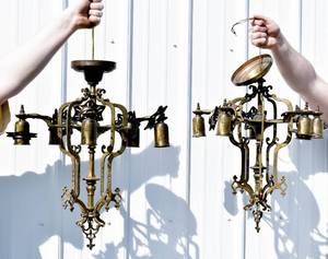 lot 143 image: Pair Gold Metal Hanging Light Fixtures