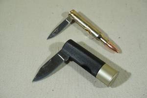 lot 67 image: 2 Ammo Themed Pocket Knives