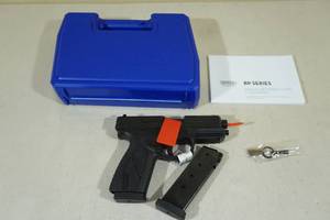 lot 4 image: NEW Bersa BP380 Concealed Carry .380 ACP Semi-Auto Pistol - 2 Magazines