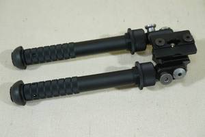 lot 24 image: Accu-shot BT Atlas PSR Adjustable Height Bipod