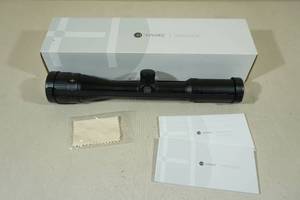 lot 12 image: Hawke Vantage 3-9 x 40 AO Mil Dot Rifle Scope
