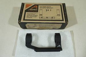 lot 29 image: Aero Precision Ultralight Scope Mount - 30mm, Standard Relief, Black