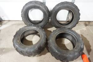 CST tires