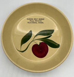 lot 54 image: Vintage Watts Ware Apple Advertising Pie Plate #33