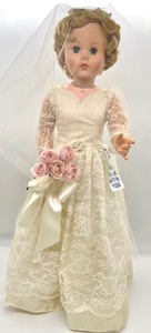 lot 91 image: Vintage Uneeda Whispy Walker Bridal Doll