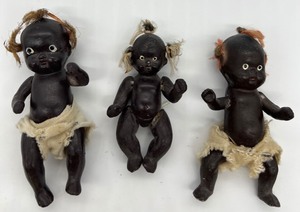 lot 70 image: Antique Vintage Bisque Miniature Black Americana Jointed Dolls - Japan