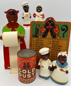 lot 117 image: Variety of Vintage Black Americana Collectables