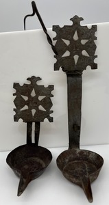 lot 153 image: Rare Antique Crusie - Oil Betty Lamps