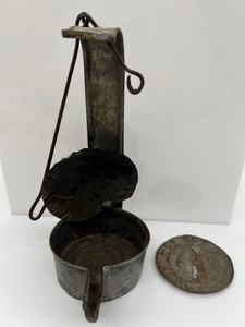 lot 154 image: Antique Oil Betty - Cruisie Lamp