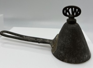 lot 155 image: Antique Conical Ice Cream Scoop Keiner Williams