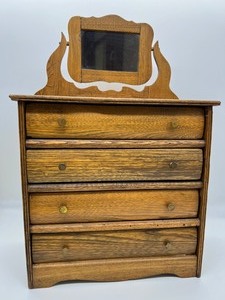 lot 201 image: Vintage Wood Doll Dresser - 4 Drawer