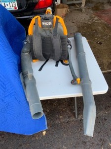 lot 11 image: Ryobi Backpack Leaf Blower