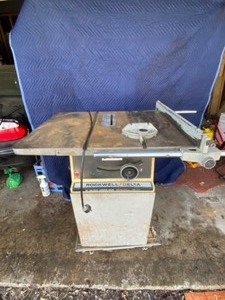 lot 2 image: Vintage RockwellDelta 10 Arbor saw Model #34-300