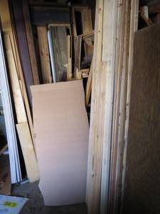 lot 4 image: Mixed lot of 2x4 Lumber
