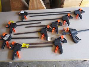 lot 56 image: 10 Piece Lot of Trigger Clamps