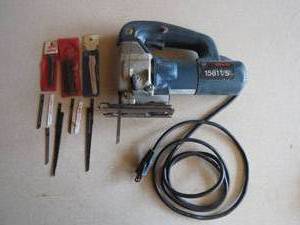 lot 60 image: Bosch Jig Saw Model - 1581 VS with an Assortment of Blades