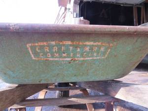 lot 89 image: Craftsman Commercial Wheelbarrow