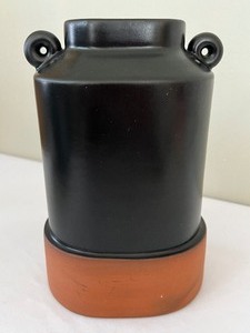 lot 25 image: Signed Artisan Ceramic Piece