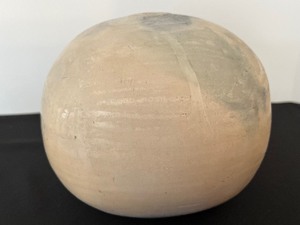lot 93 image: Artisan Pottery Vase by John Turula