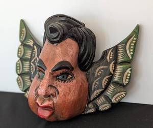 lot 62 image: Unique Painted Wood Wall Hanging from San Miguel
