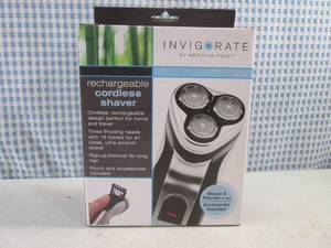 lot 218 image: (H-2) Rechargeable Cordless Shaver...