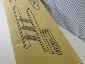 lot 238 image: (RM2) Maxtrix Low Loft Leg Kits wit...