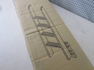 lot 244 image: (RM4) Maxtrix Straight Ladder For M...