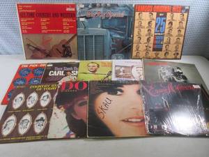 lot 261 image: (F-2) Assorted Vintage Country Reco...