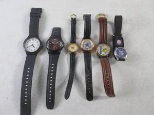 lot 302 image: (BSB) Assorted Wrist Watches 2 Viki...
