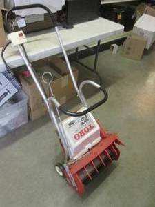 lot 338 image: (EW7) Toro Snow Pup Electric Snow B...