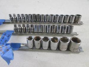 lot 18 image: (EC1) 14 and 38 Drive Sockets w...