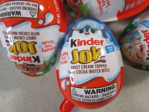 lot 78 image: (B-3) 12 Kinder Joy Best by May 202...