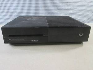 lot 96 image: (D-2) XBox One Console Model1540 -...