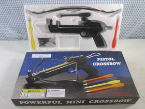 lot 129 image: (CNTR) Pistol Crossbow with 5 Bolts...