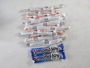 lot 170 image: (B-1) 18 Cow Tails 2 Almond Joy Pas...