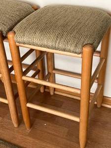 Lot of 4 Counter Stools