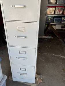 4 Drawer File Cabinet