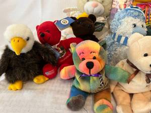 Assorted Collectable Bears