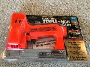 Heavy Duty Electric StapleNail Gun