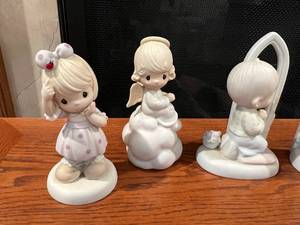 9 Precious Moments Figurines
