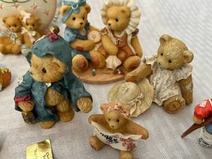 Cherished Teddies Figurines and Ornaments